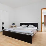 Main Square Views & In The Heart Of Old Town Apartment