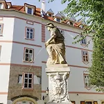 Main Square Views & In The Heart Of Old Town