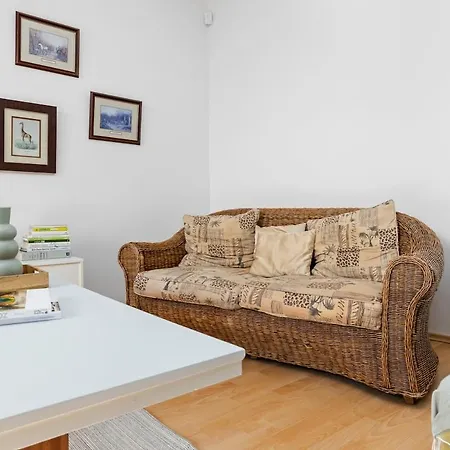 Main Square Views & In The Heart Of Old Town *