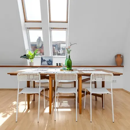 Main Square Views & In The Heart Of Old Town Apartment