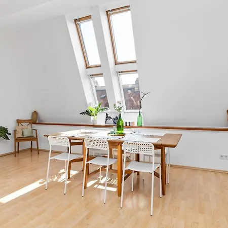 Main Square Views & In The Heart Of Old Town *